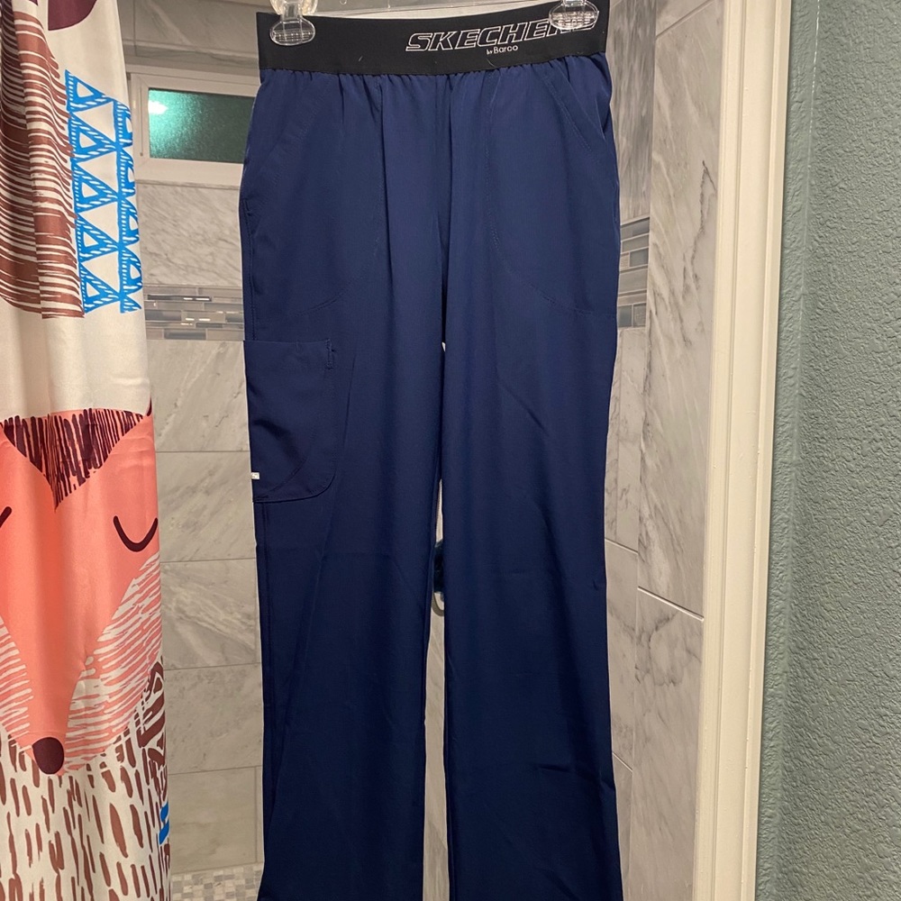 Navy XS scrub pant Sketchers by Barco
